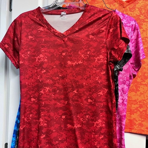 Ladies Bundle Dri-Fit Shirts - Picture 3 of 5